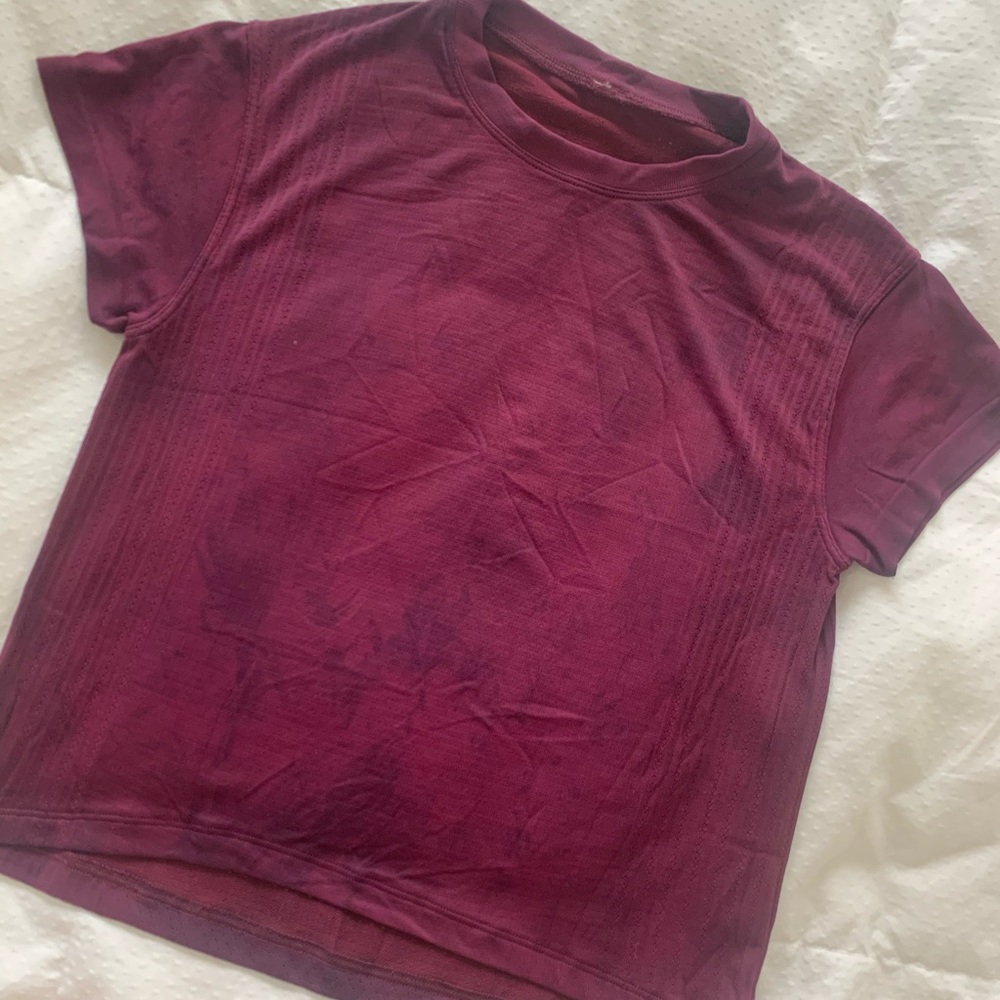 Lululemon Train to Be short sleeve